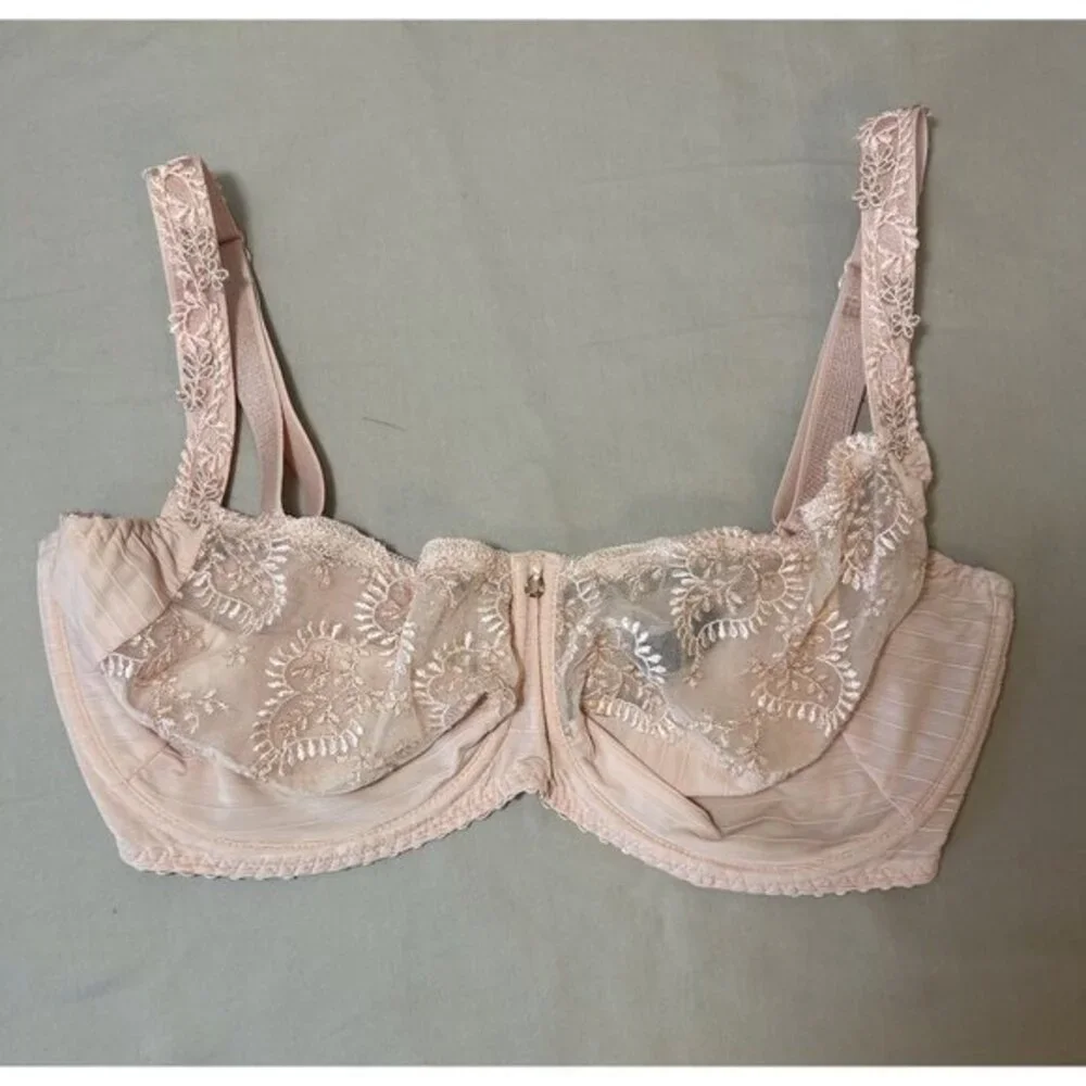 Louisa Bracq Paris Women's Underwire‎ Blush Pink Lace Bra Size 32 H